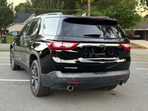 Used 2019 Chevrolet Traverse RS FWD image 4