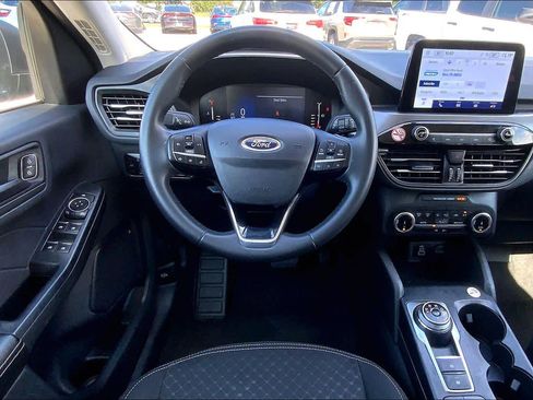 Used 2024 Ford Escape Active FWD image 6