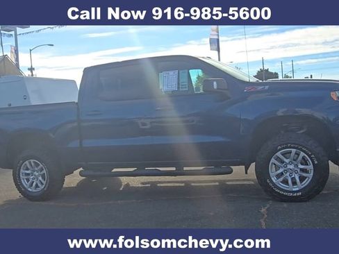 Used 2020 Chevrolet Silverado 1500 RST image 2