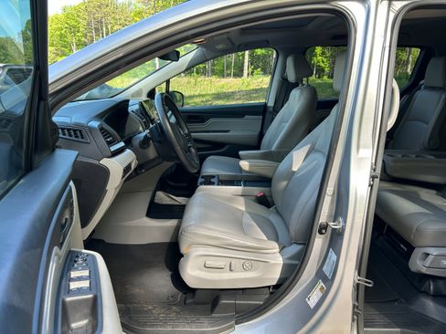 Used 2019 Honda Odyssey EX-L image 4