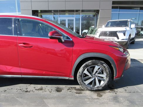 Used 2020 Lexus NX 300 300 image 12