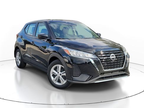 Certified 2024 Nissan Kicks S FWD image 1