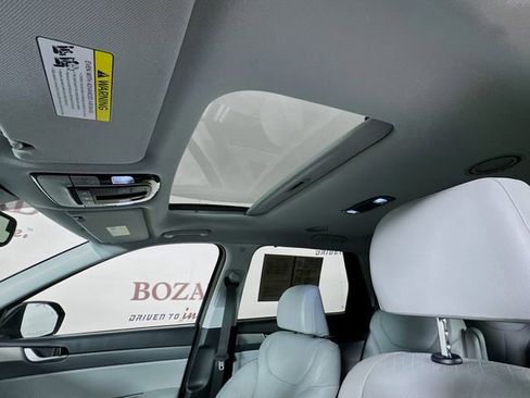 Used 2021 Hyundai Palisade SEL w/ Premium Package image 26