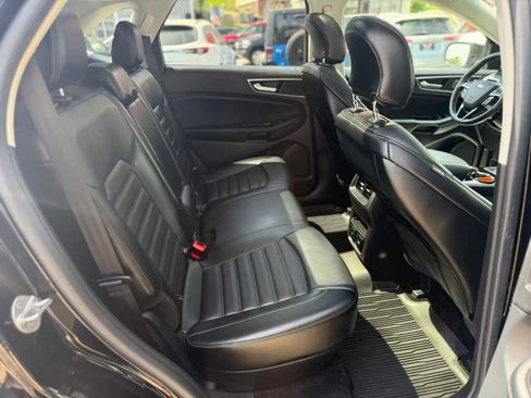 Used 2016 Ford Edge SEL w/ Equipment Group 201A AWD/4WD image 36