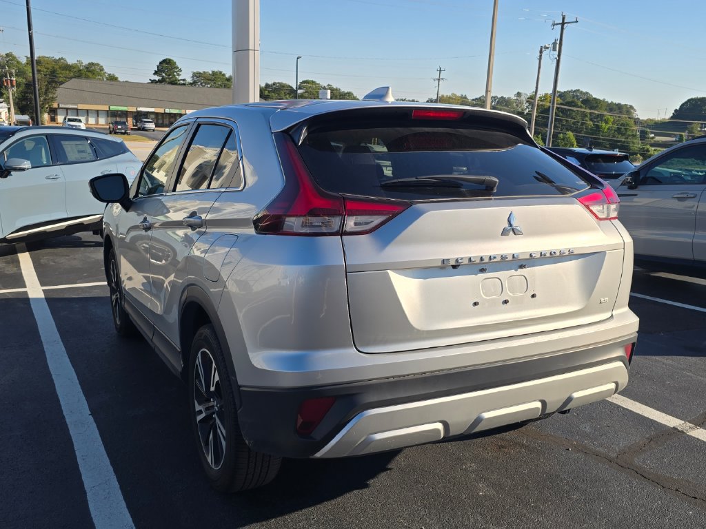 Used 2025 Mitsubishi Eclipse Cross SE AWD/4WD image 8