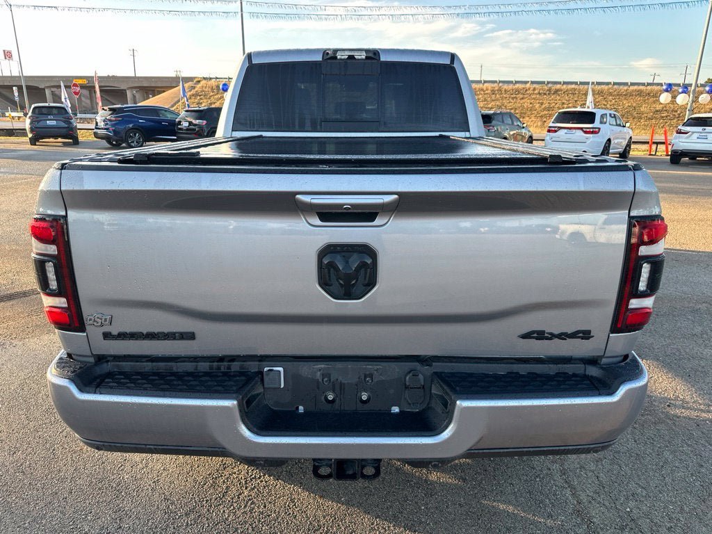 Used 2022 RAM 2500 Laramie AWD/4WD image 7