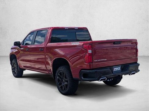 Used 2026 Chevrolet Silverado 1500 LT Trail Boss w/ Convenience Package II AWD/4WD image 8