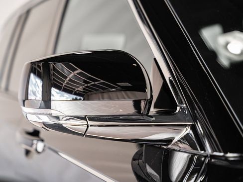 New 2025 Jeep Grand Cherokee Overland image 15