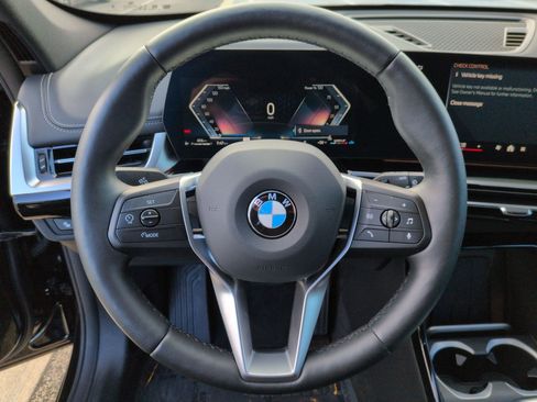 Used 2025 BMW X1 xDrive28i w/ Convenience Package image 18
