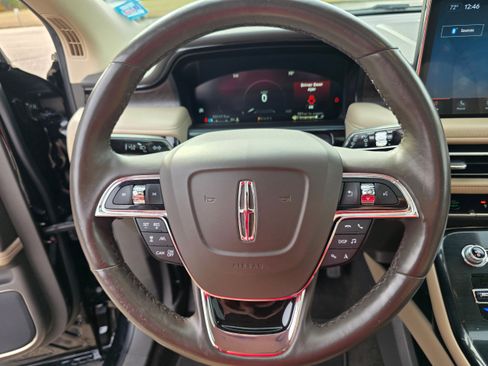 Used 2021 Lincoln Nautilus Reserve w/ Equipment Group 201A image 11