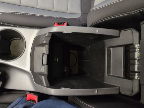 Used 2016 Ford Escape SE FWD image 35