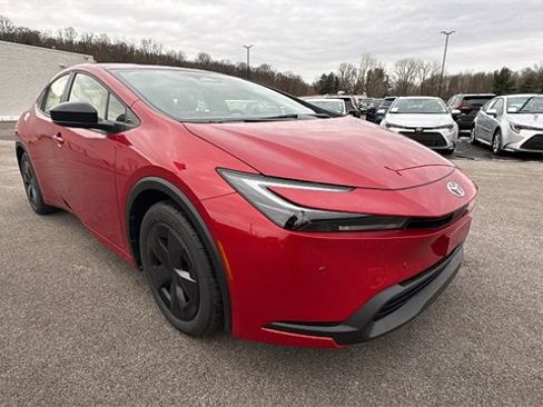 New 2026 Toyota Prius LE image 7