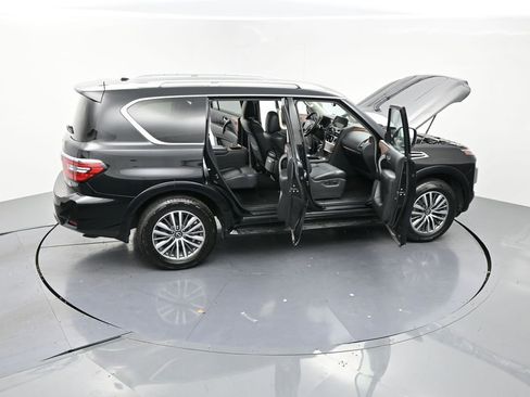 Used 2024 Nissan Armada SL w/ Captain's Chairs Package RWD image 27