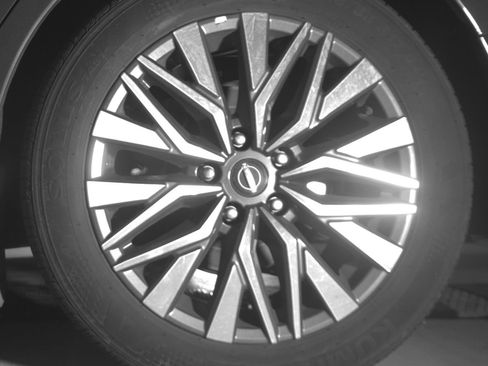 Used 2025 Nissan Altima 2.5 SV image 12