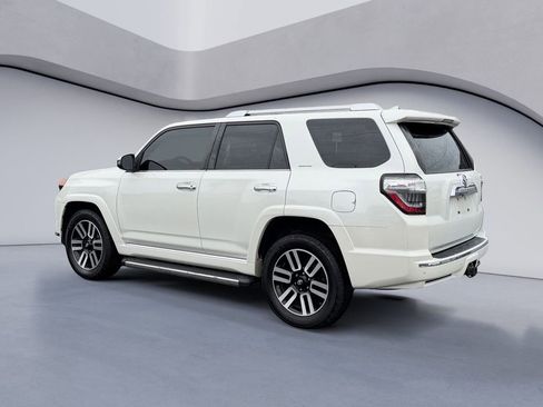 Used 2014 Toyota 4Runner Limited AWD/4WD image 3