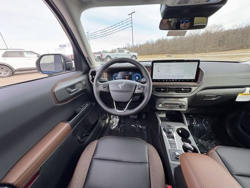 New 2025 Ford Bronco Sport Outer Banks w/ Outer Banks Tech Package+ image 23