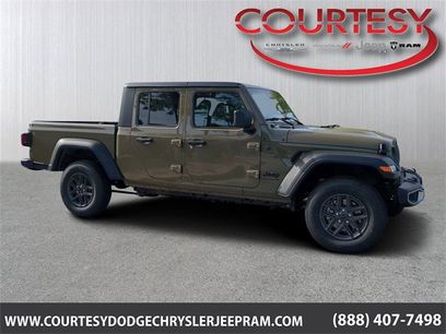 New 2025 Jeep Gladiator Sport