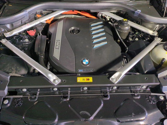 Used 2023 BMW X5 xDrive45e w/ M Sport Package AWD/4WD image 23