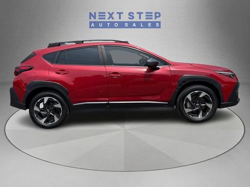 Used 2024 Subaru Crosstrek 2.5i Limited AWD/4WD image 9