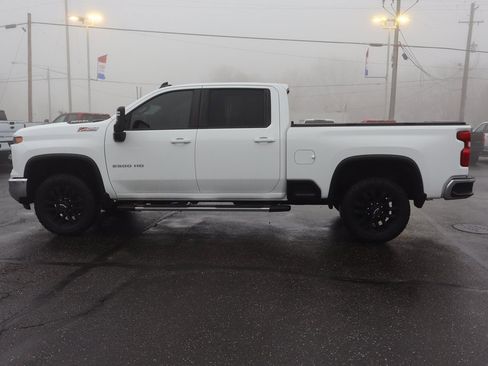 Used 2025 Chevrolet Silverado 2500 LT w/ All Star Edition image 24