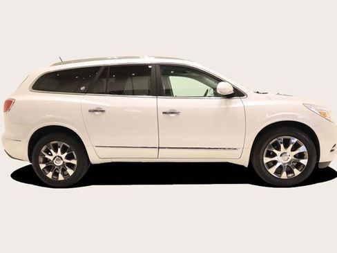 Used 2017 Buick Enclave Leather w/ Enclave Tuscan Edition image 4