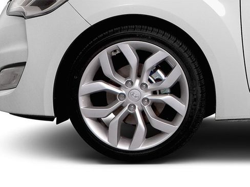 Used 2013 Hyundai Veloster FWD image 14
