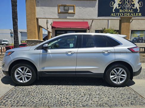 Used 2017 Ford Edge SEL AWD/4WD image 8