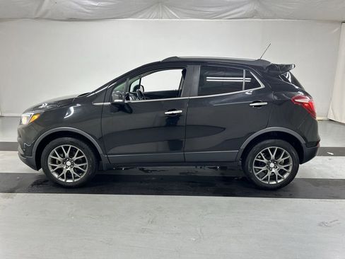 Used 2019 Buick Encore Sport Touring AWD/4WD image 6