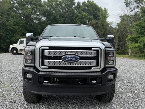 Used 2015 Ford F250 Platinum w/ FX4 Off-Road Package AWD/4WD image 2