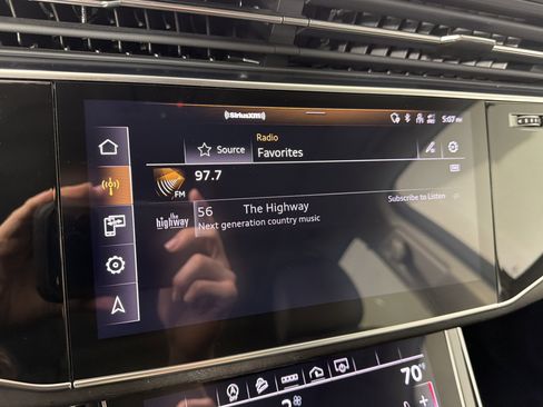 Used 2023 Audi Q7 3.0T Premium Plus image 18