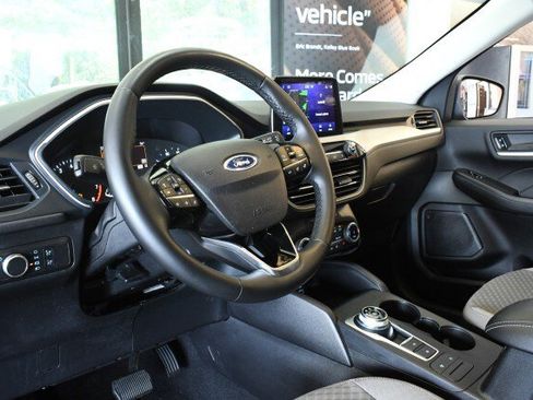 Used 2022 Ford Escape SE w/ Convenience Package AWD/4WD image 27