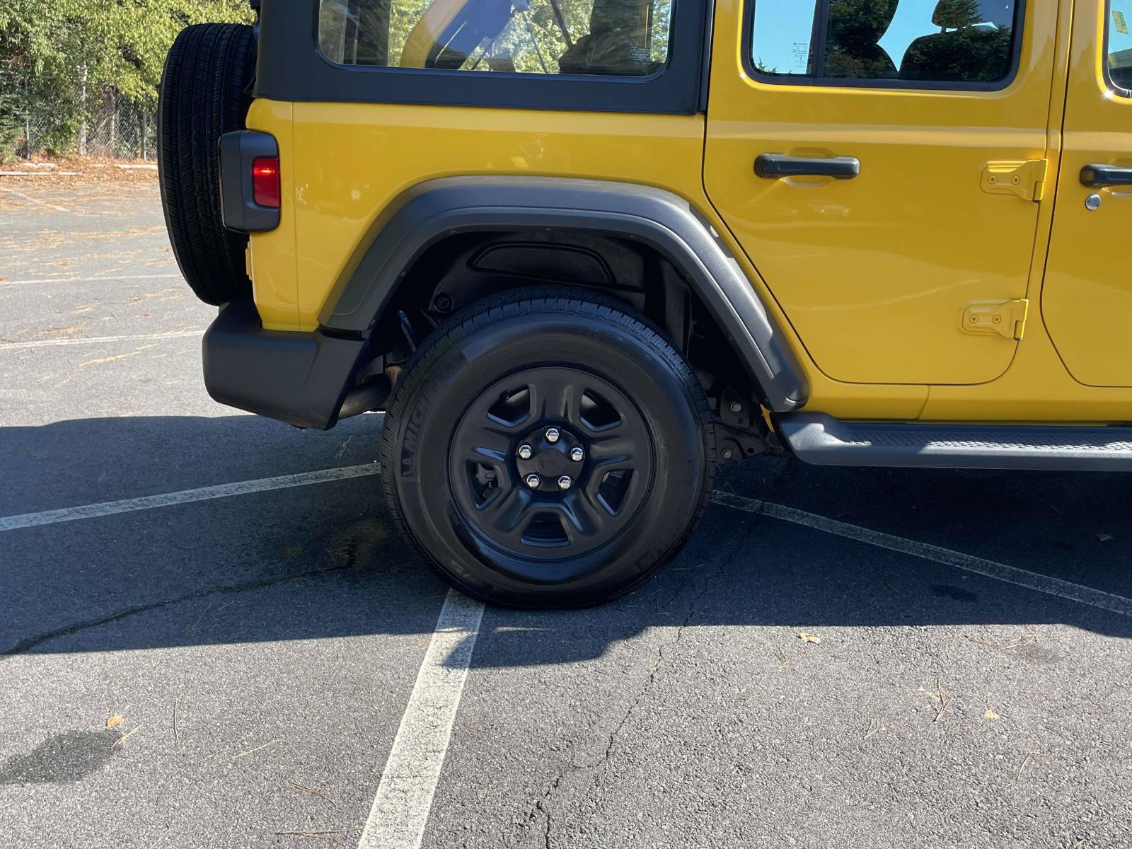 Used 2020 Jeep Wrangler Unlimited Sport AWD/4WD image 8