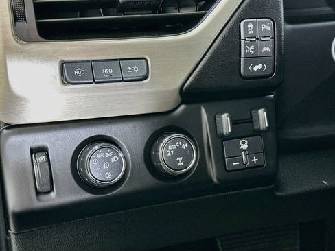 Used 2020 GMC Yukon Denali w/ Denali Ultimate Package AWD/4WD image 14