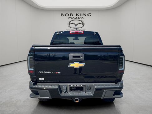 Used 2019 Chevrolet Colorado W/T w/ WT Convenience Package image 4