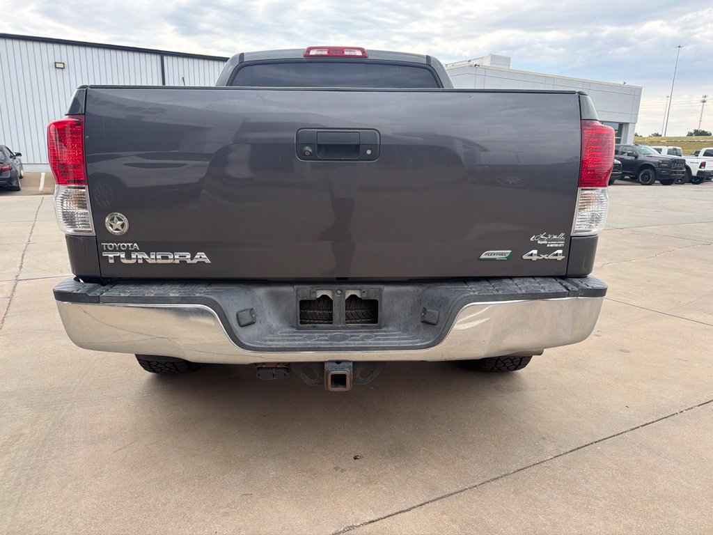 Used 2012 Toyota Tundra 4x4 CrewMax w/ Tow Pkg image 4