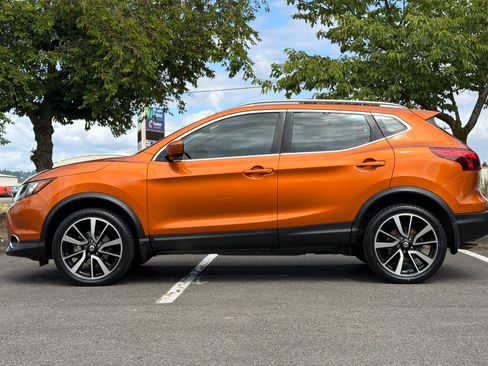 Used 2017 Nissan Rogue Sport SL AWD/4WD image 7