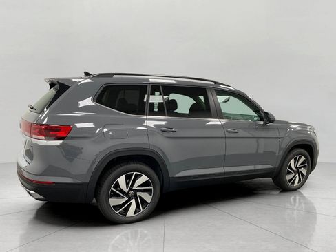 New 2026 Volkswagen Atlas SE AWD/4WD image 2
