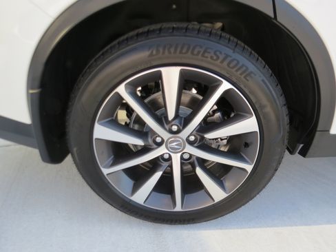 Used 2026 Acura MDX FWD w/ Technology Package image 8