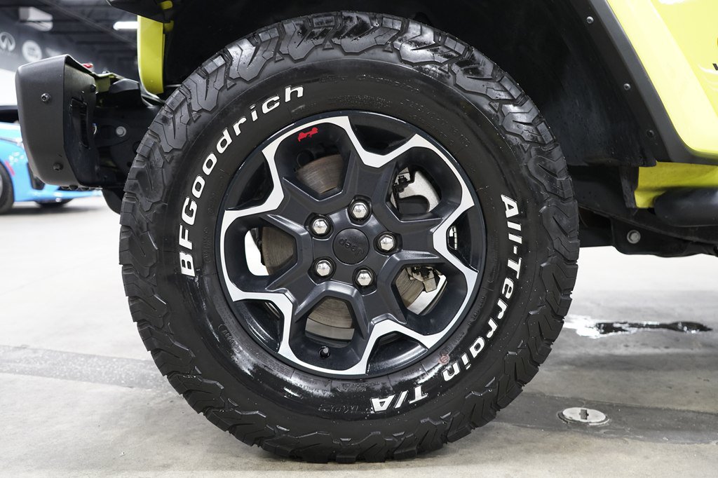 Used 2023 Jeep Wrangler Unlimited Rubicon w/ Steel Bumper Group AWD/4WD image 34