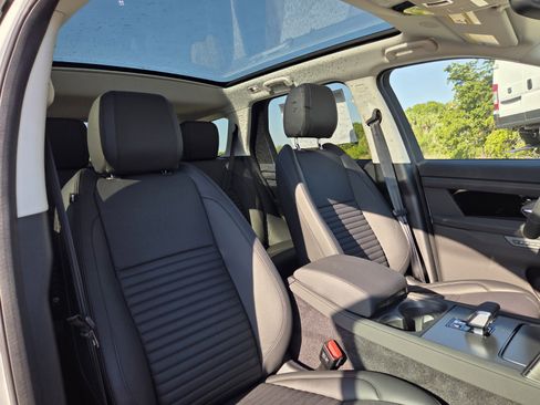 New 2025 Land Rover Discovery Sport S image 22