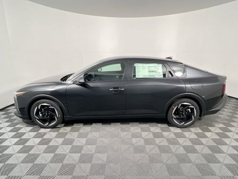 New 2025 Kia K4 EX image 7