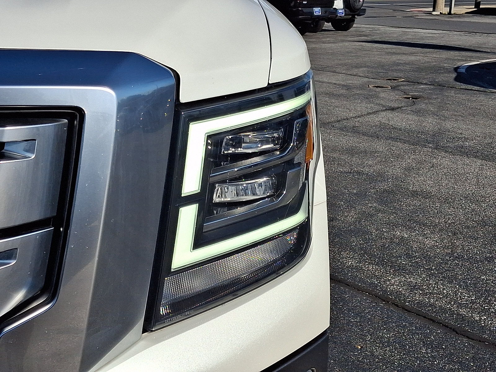Used 2021 Nissan Titan Platinum Reserve w/ Moonroof Package AWD/4WD image 9