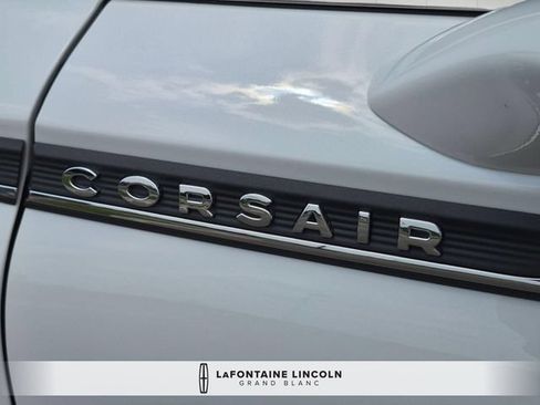 Certified 2026 Lincoln Corsair Reserve w/ Rear Removable Package Tray AWD/4WD image 10