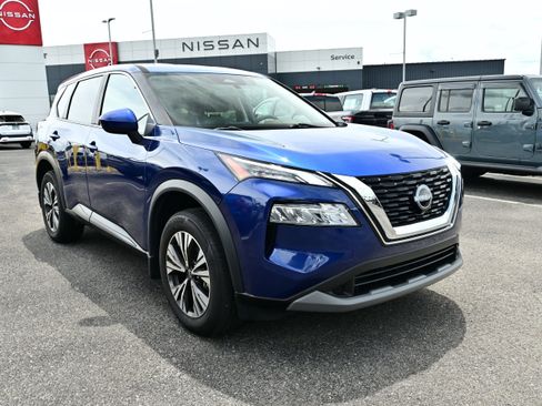 Certified 2023 Nissan Rogue SV AWD/4WD image 2