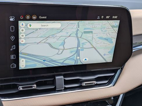 New 2026 Chevrolet Equinox ACTIV w/ Safety and Technology Package FWD image 16