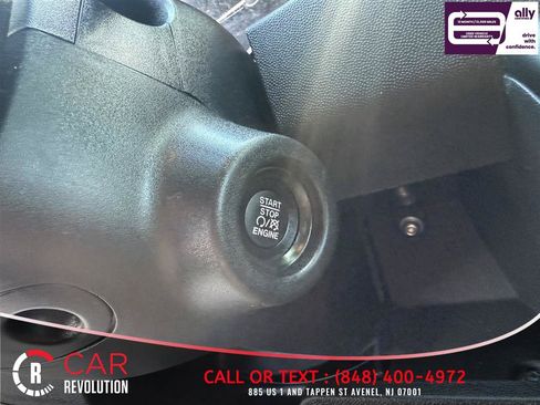 Used 2025 RAM ProMaster 2500 w/ Convenience Group FWD image 14