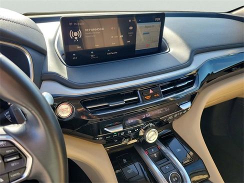 Used 2023 Acura MDX SH-AWD w/ Technology Package image 24