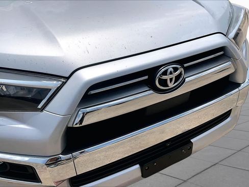 Used 2023 Toyota 4Runner Limited AWD/4WD image 30