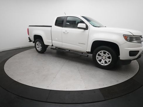 Used 2018 Chevrolet Colorado LT RWD image 34