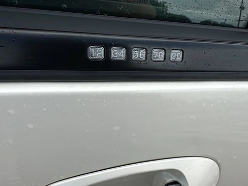 Used 2008 Ford Expedition Limited RWD image 12